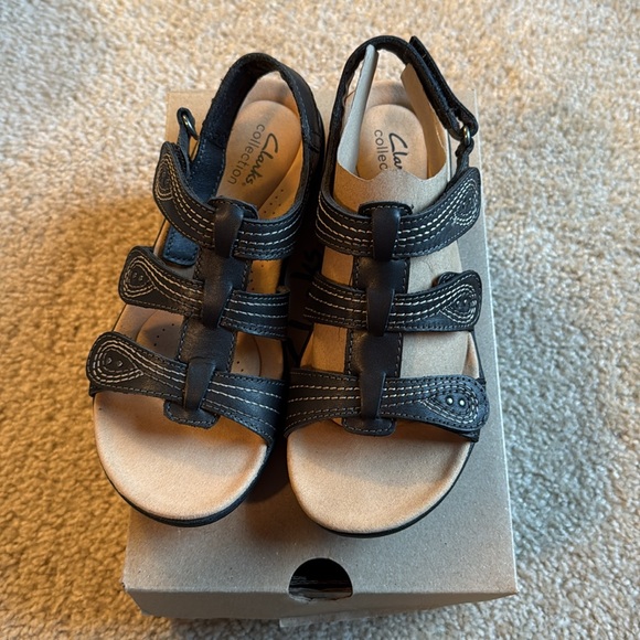 Clark’s Laurieann Vine Strappy sports sandal shoe black size 6 comfortable - Picture 2 of 5